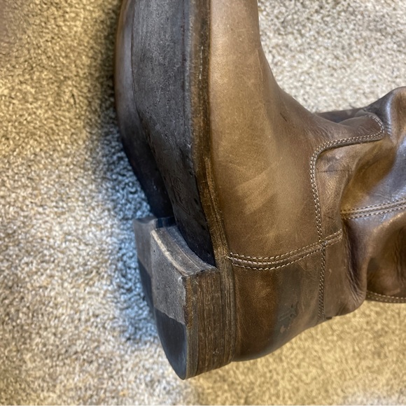 Frye Melissa Distressed Slate Grey Button Tall Riding Boots Size 7.5 - Picture 6 of 10